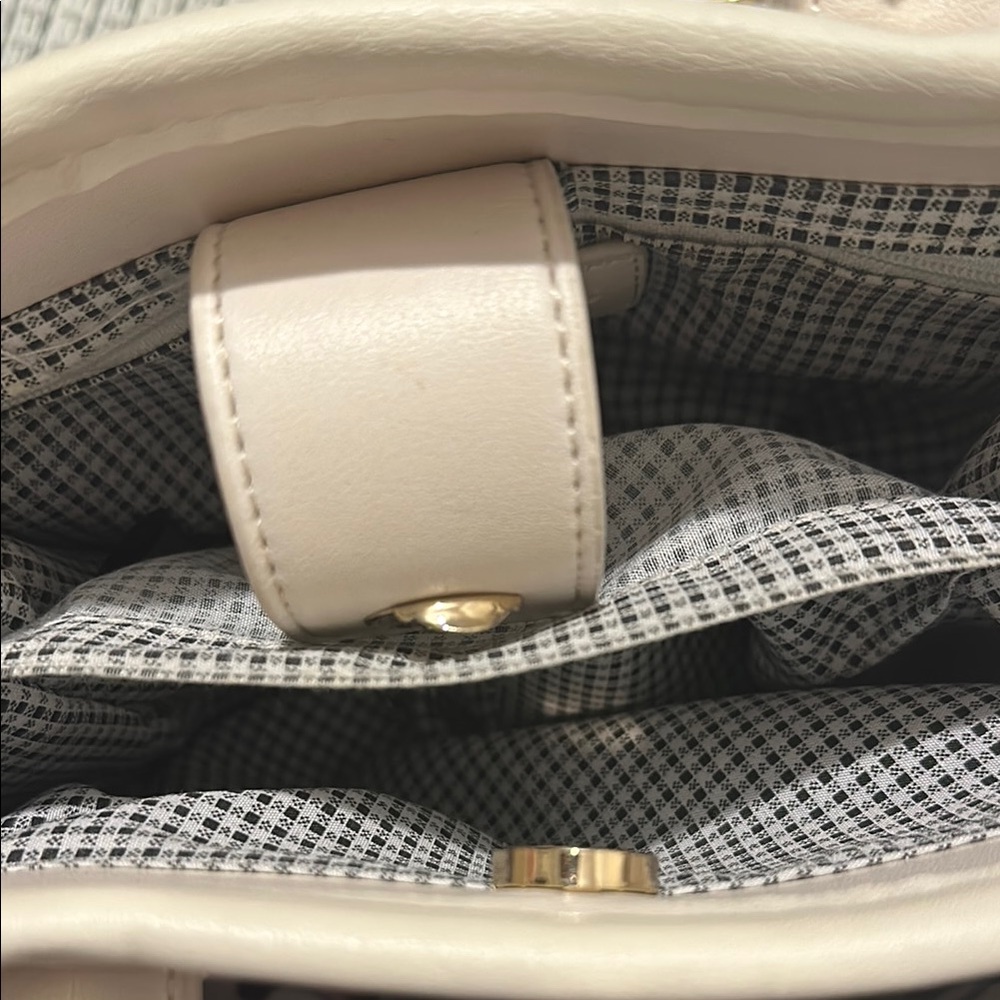Cream Woven Tote Bag with Leather Handles - Picture 3 of 3